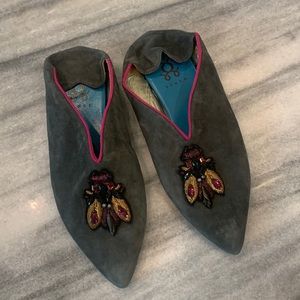 Figue embroidered suede flats size 35 (5)